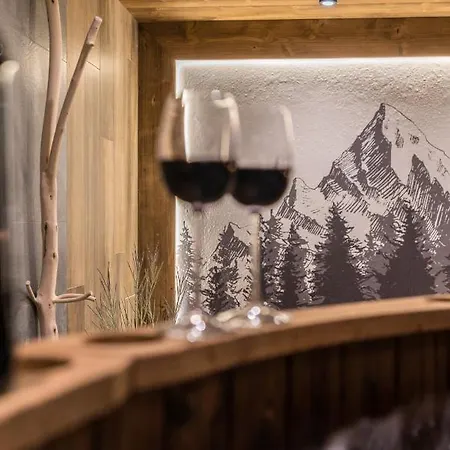 Goralska Dolina Jacuzzi & Sauna 木屋 扎科帕内