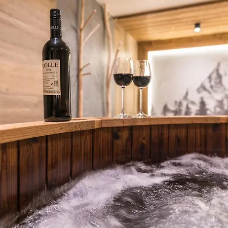 Goralska Dolina Jacuzzi & Sauna 扎科帕内