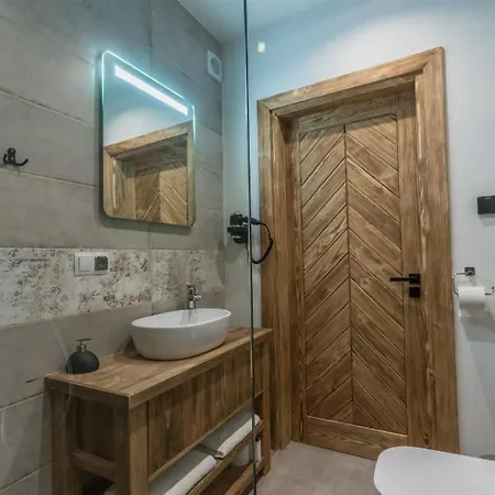 Goralska Dolina Jacuzzi & Sauna 扎科帕内