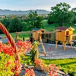 Шале Goralska Dolina Jacuzzi & Sauna Закопане