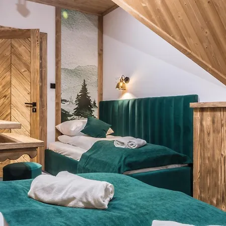 Goralska Dolina Jacuzzi & Sauna 木屋 *