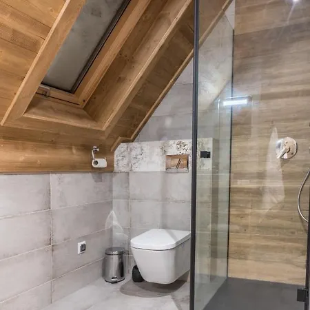 Goralska Dolina Jacuzzi & Sauna 木屋 扎科帕内