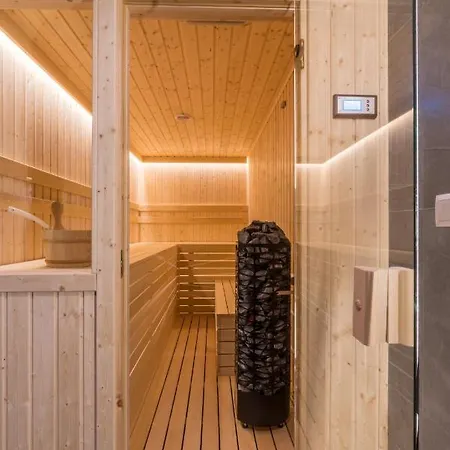 木屋 Goralska Dolina Jacuzzi & Sauna 扎科帕内