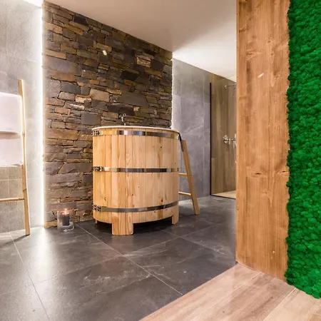 木屋 Goralska Dolina Jacuzzi & Sauna *
