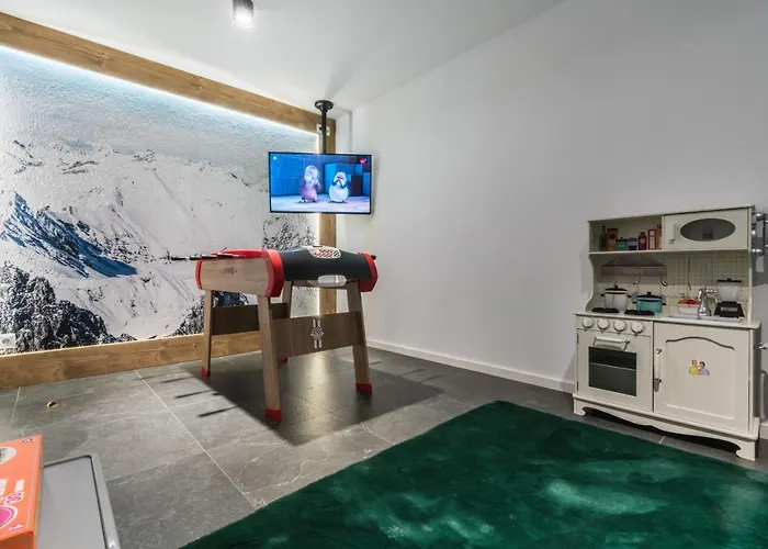 Goralska Dolina Jacuzzi & Sauna Σαλέ